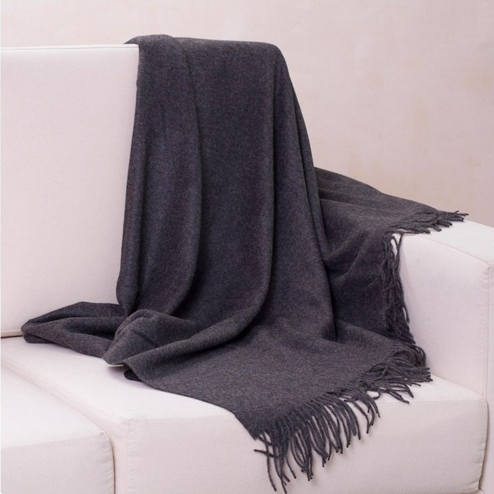 100 Alpaca Wool Solid Throw 'Cozy Dark Gray'