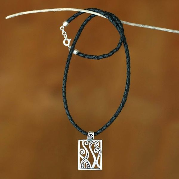 Alternate image for Leather pendant necklace Fern Garden