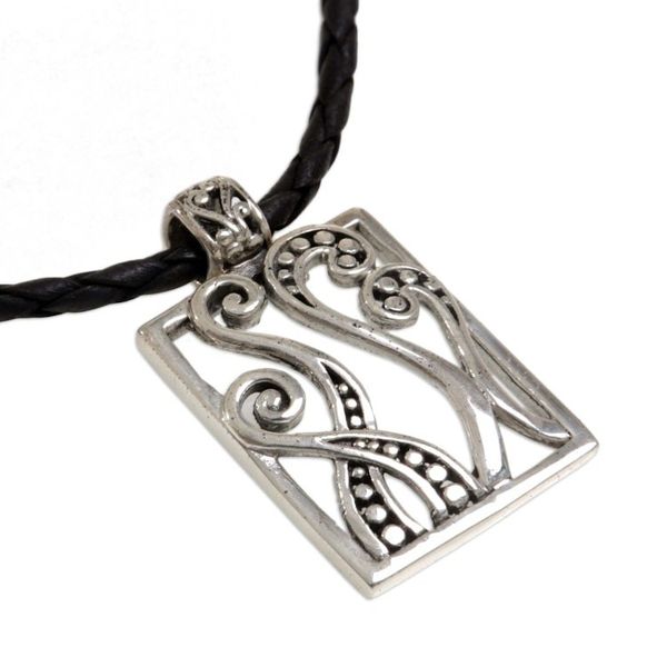 Alternate image for Leather pendant necklace Fern Garden