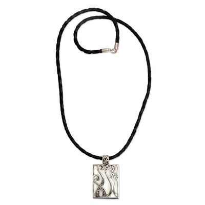 Alternate image for Leather pendant necklace Fern Garden