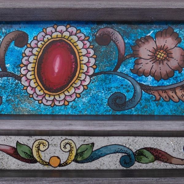 Alternate image for Artisan Crafted Wall Mirror Traditional Medallion