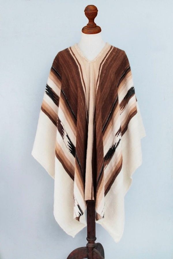Alternate image for Mens Handowen Alpaca Wool Poncho Inca Chief