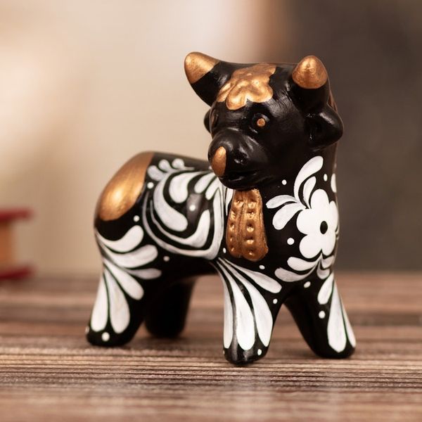 Alternate image for Traditional Andean Handmade Ceramic Bull Sculpture in Black Black Guardian of Pucar