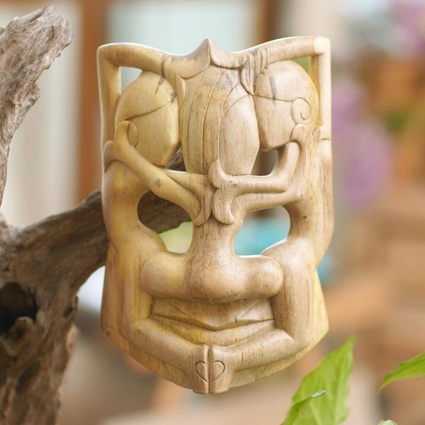 Alternate image for Wood mask Three Best Friends