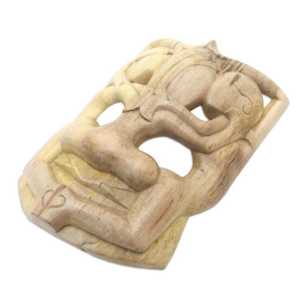 Alternate image for Wood mask Three Best Friends