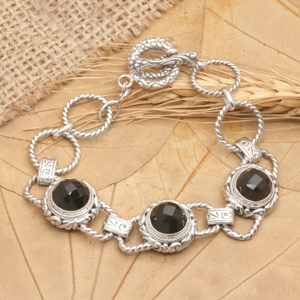 Onyx link bracelet 'Dark Moon'