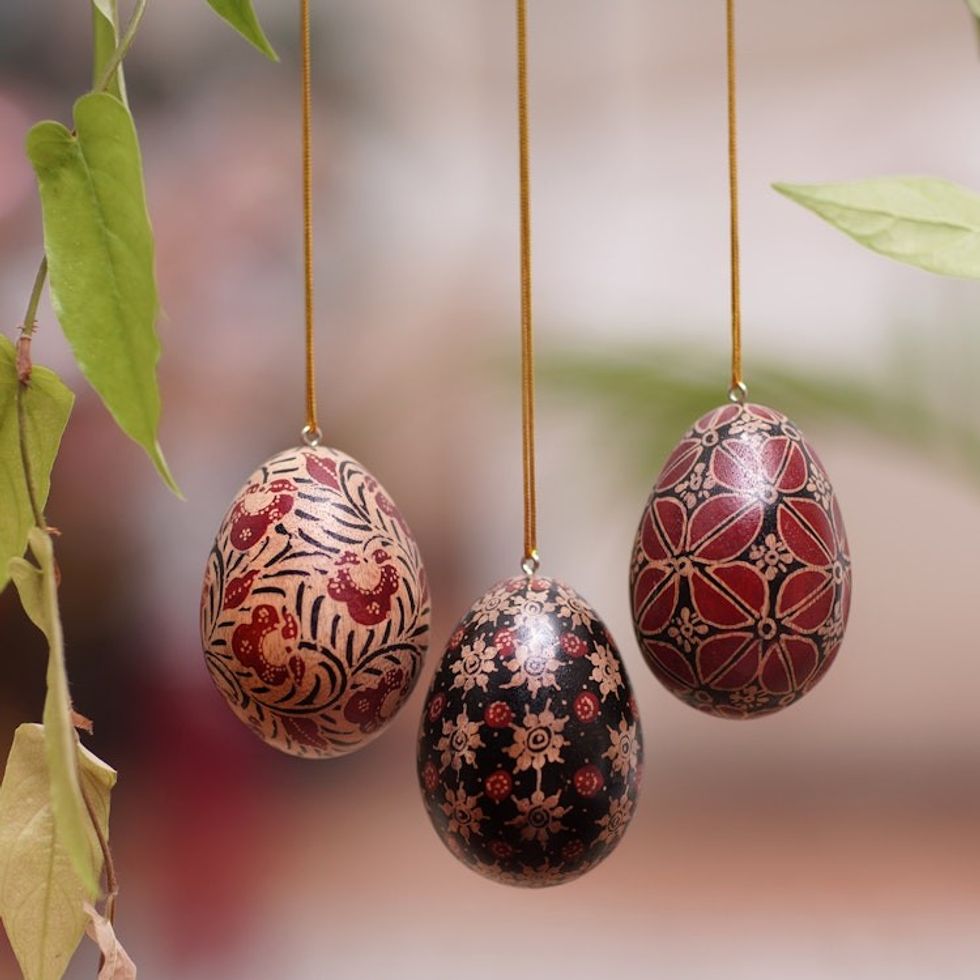 Hand Made Batik Wood Christmas Ornaments Set of 3 'Java Stars'