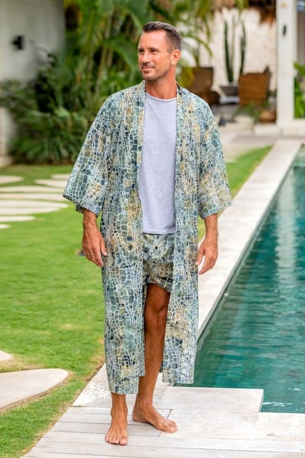 Alternate image for Mens Hand Made Batik Robe Bull Snake