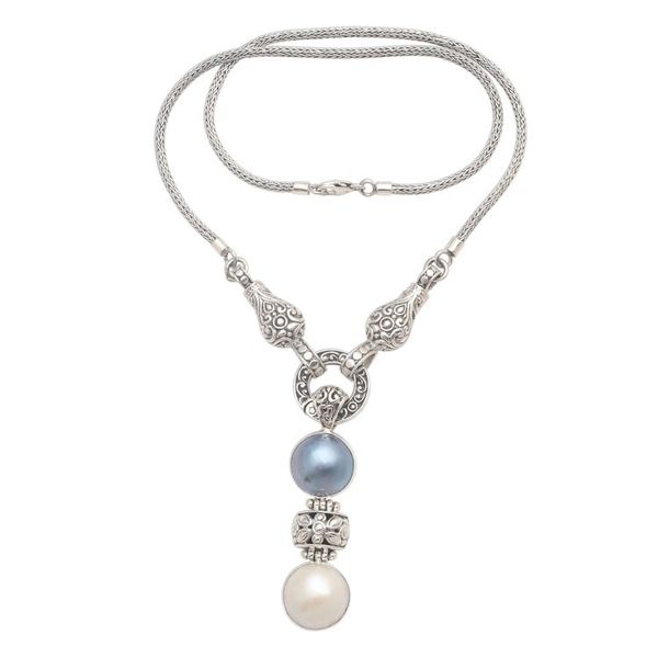 Alternate image for Blue and White Cultured Mabe Pearl Necklace Badung Belle