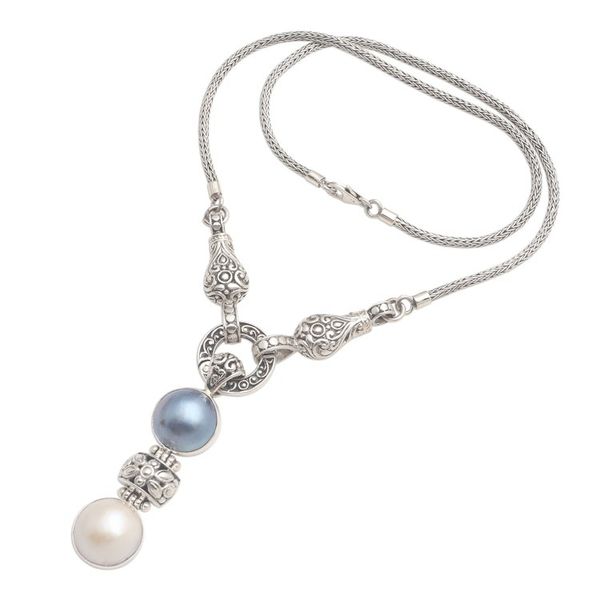 Alternate image for Blue and White Cultured Mabe Pearl Necklace Badung Belle