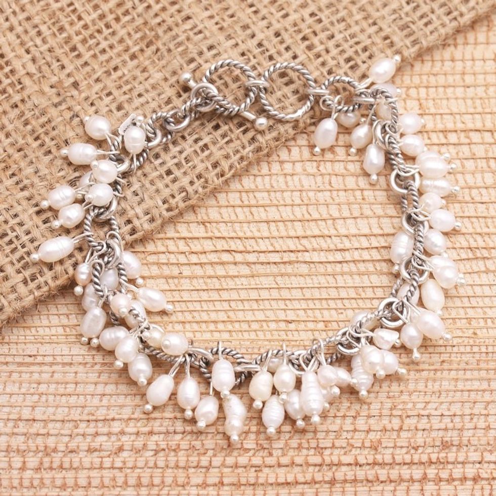 Hand Crafted Cultured Freshwater Pearl Beaded Bracelet 'Cloudburst in White'