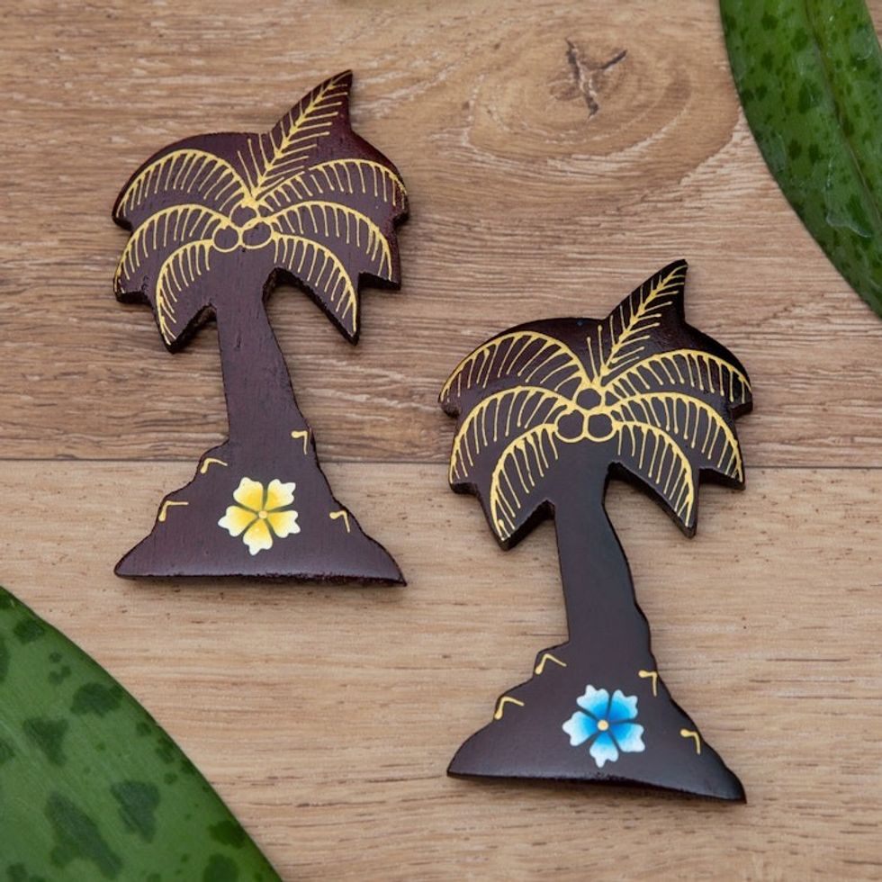 Set of 2 Hand-Painted Floral Palm Tree-Shaped Wood Magnets 'Paradisial Coasts'