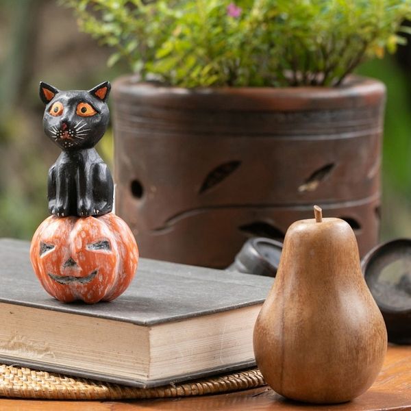 Alternate image for Halloween-Themed Albesia Wood Cat and Pumpkin Sculpture Cat on the Halloween Night