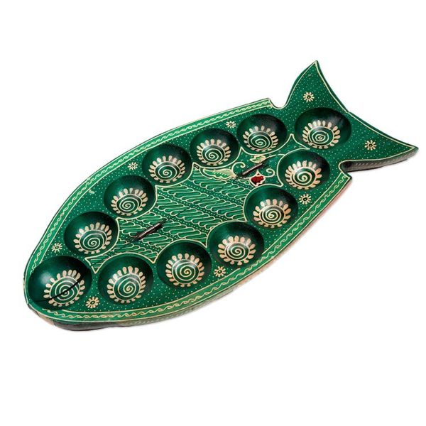 Alternate image for Foldable Fish-Shaped Batik Wood Mancala Board Game Set Swimming Tilapia