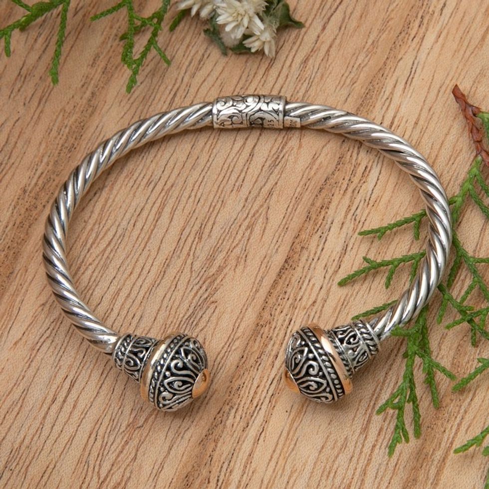 18k Gold-Accented Silver Cuff Bracelet with Floral Details 'Victorious Kingdom'