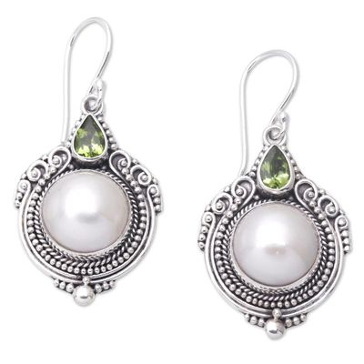 Alternate image for Cultured Pearl Dangle Earrings with Faceted Peridot Stones Underwater Forest