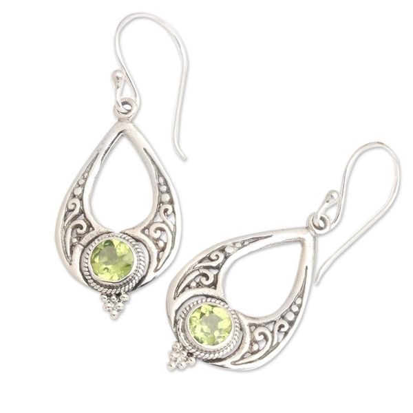 Alternate image for Polished 1-Carat Natural Peridot Drop-Shaped Dangle Earrings Green Realm