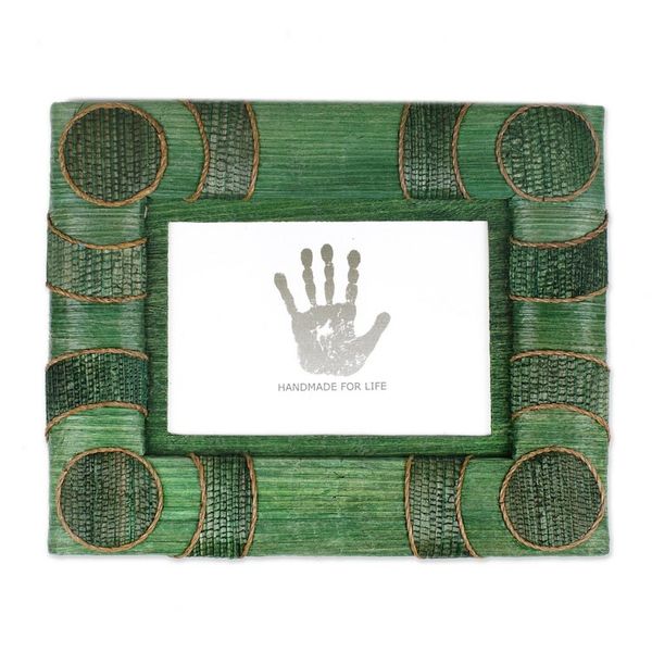 Alternate image for 3x5 Natural Fiber Photo Frame in Green from Indonesia Circle of Memories in Green