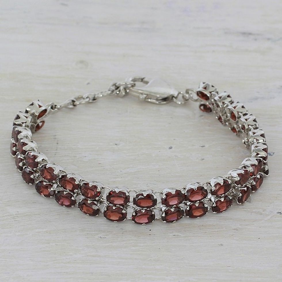 41 Garnets on 925 Silver Tennis Bracelet Jewelry from India 'Fiery Glam'