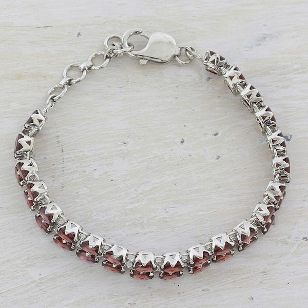 Alternate image for 41 Garnets on 925 Silver Tennis Bracelet Jewelry from India Fiery Glam