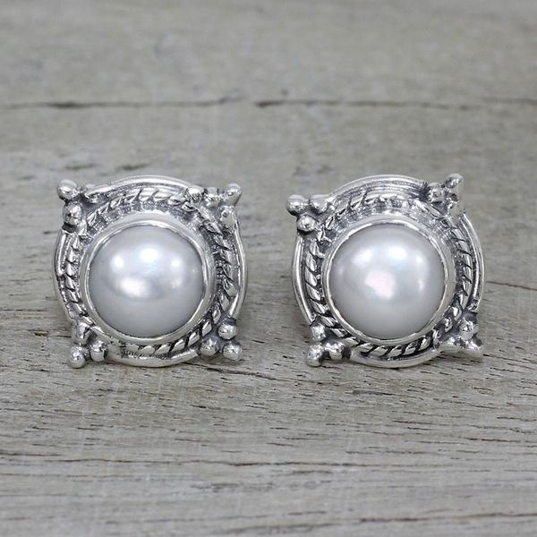 Alternate image for Cultured Pearl and Sterling Silver Earrings from India Morning Crowns