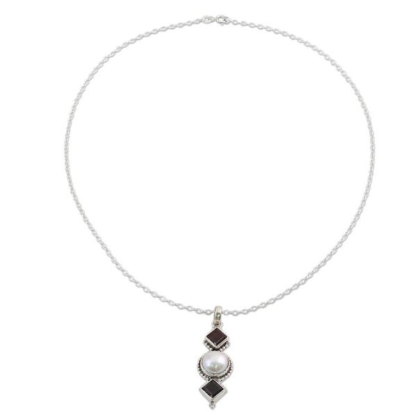 Alternate image for Garnet and Cultured Pearl Pendant Necklace from India Red Guardians