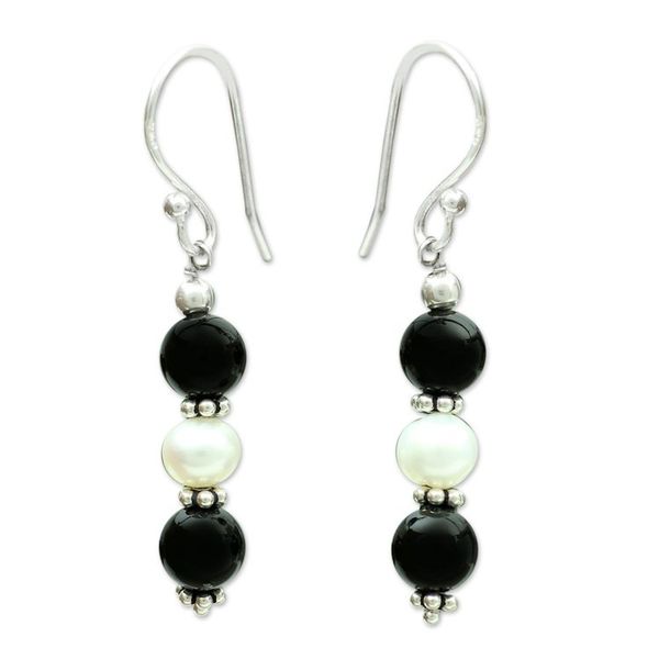 Alternate image for Onyx and pearl dangle earrings Midnight Dreams