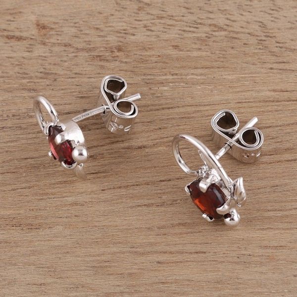 Alternate image for Leafy Rhodium Plated Garnet Stud Earrings from India Blissful Radiance