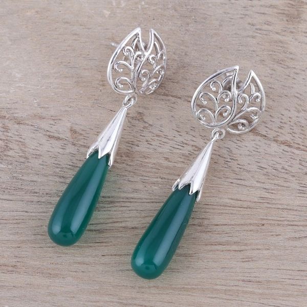 Alternate image for Leaf-Shaped Onyx Dangle Earrings from India Forest Style