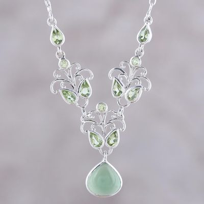 Alternate image for Sterling Silver Peridot and Serpentine Pendant Necklace Evening Delight