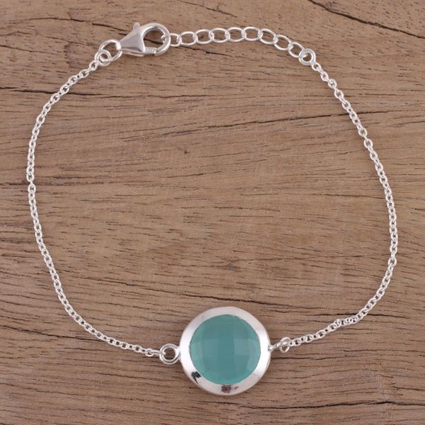 Alternate image for Chalcedony and Sterling Silver Pendant Bracelet from India Circular Shine