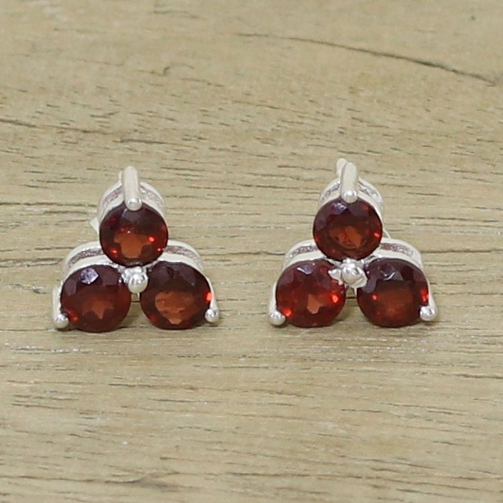 Garnet Stud Earrings from Birthstone Jewelry 'Chennai Stars'
