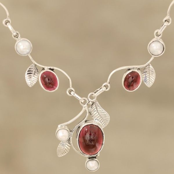 Alternate image for Leaf Motif Garnet and Cultured Pearl Necklace from India Enthralling Beauty