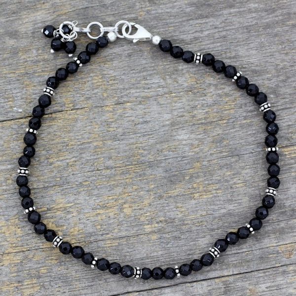 Alternate image for Onyx anklet Midnight Grace