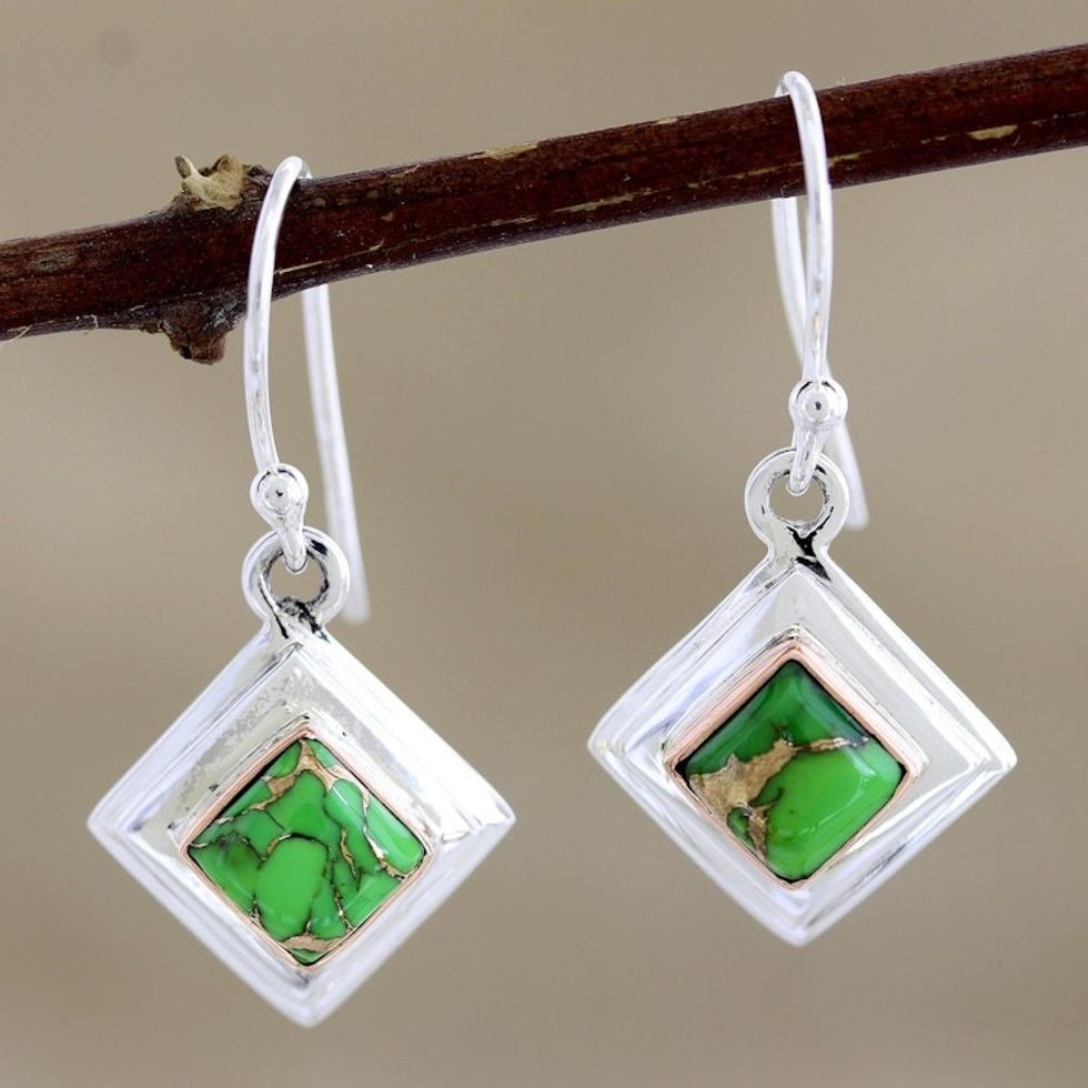 Green Sterling Silver Dangle Earrings 'Small Star in Green'