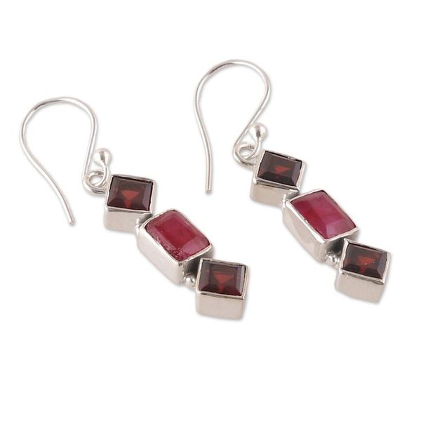 Alternate image for Faceted Five-Carat Garnet and Carnelian Dangle Earrings Courageous Passionate