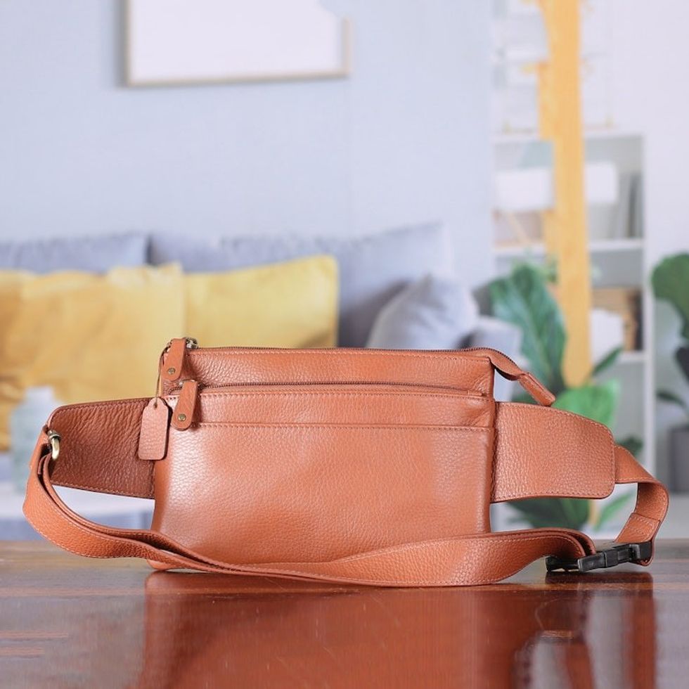 Brown Leather Fanny Pack with 2 Zippered Compartments 'Handy Traveler'