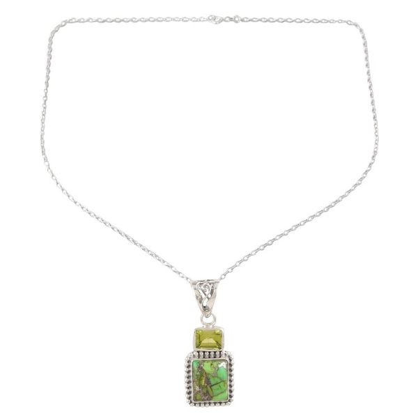 Alternate image for Indian Sterling Silver and Peridot Pendant Necklace Blissful Evening in Green