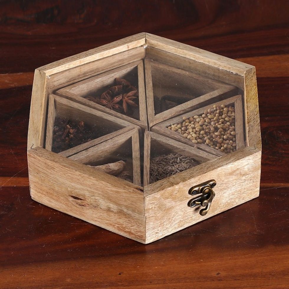 Hexagonal Mango Wood Spice Box with Detachable Compartments 'Hexagonal Flavor'