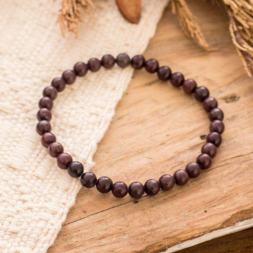 Wine-Hued Beaded Stretch Bracelet Handmade in Guatemala 'Wonderful Wine'