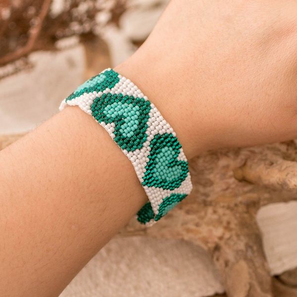 Alternate image for Adjustable Heart-Themed Beaded Bracelet in Aqua Teal White Aqua Queen of Hearts