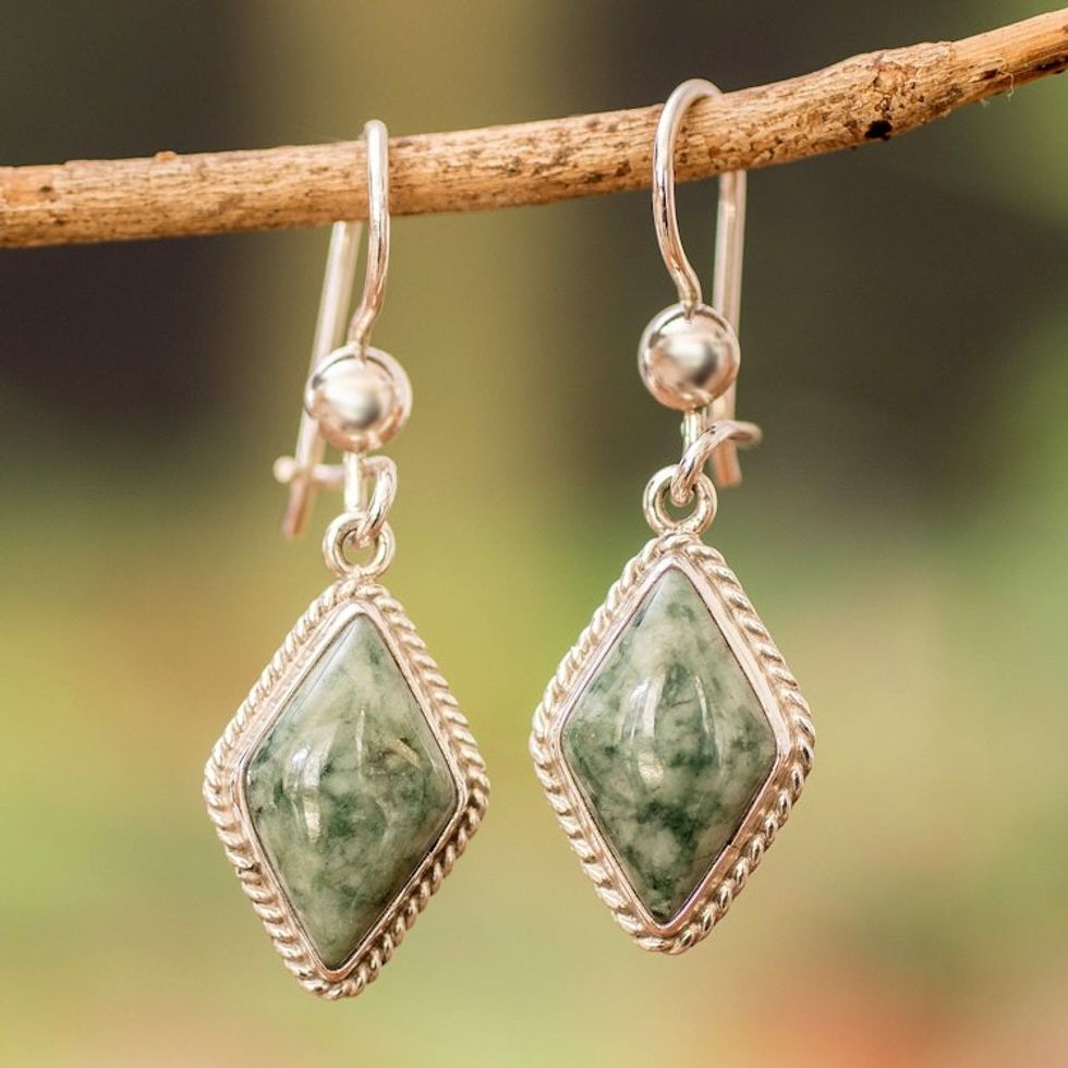 Handcrafted Light Green Jade Earrings 'Maya Life'