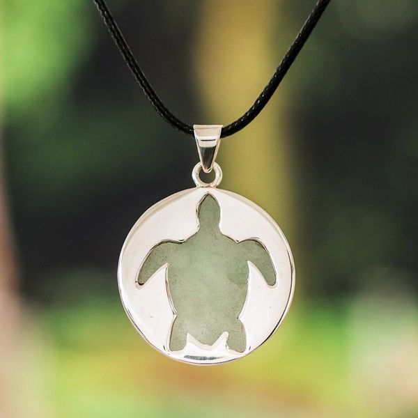 Alternate image for Sterling Silver and Green Jade Sea Turtle Pendant Necklace Marine Joy