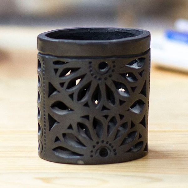 Alternate image for Oaxaca Barro Negro Ceramic Oval Pencil Holder Oaxacan Ellipse