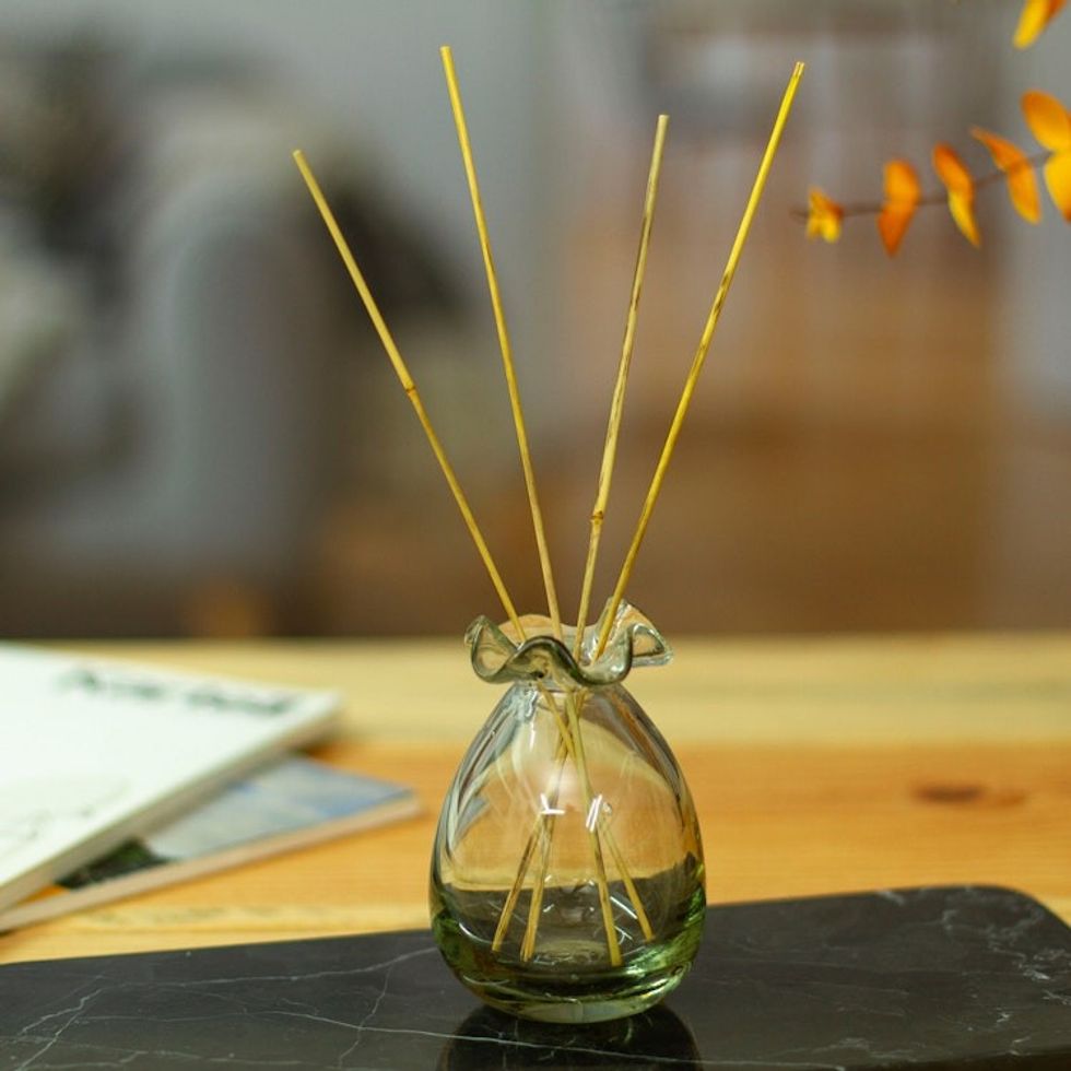 Handblown Wavy Drop-Shaped Recycled Glass Incense Diffuser 'Wavy Essences'