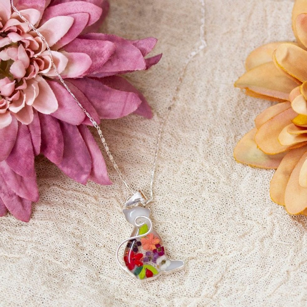 Cat-Themed Natural Flower Sterling Silver Pendant Necklace 'Feline Spring'