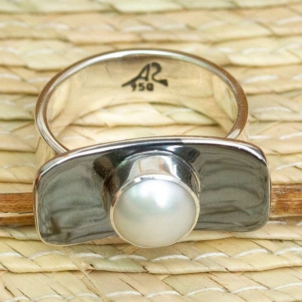 Alternate image for Cultured Pearl Cocktail Ring in 950 Silver from Taxco Lunar Light