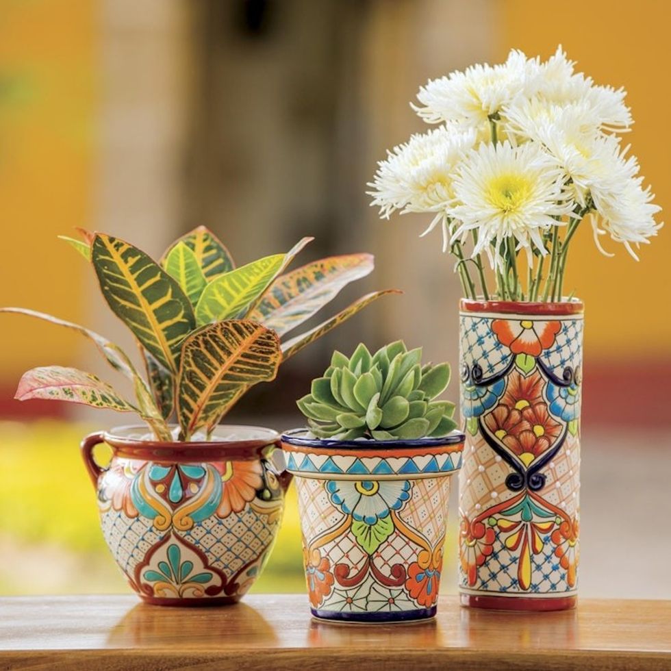 Talavera Style Russet Rim Floral Ceramic Flowerpot Urn 'Sunlit Stroll'