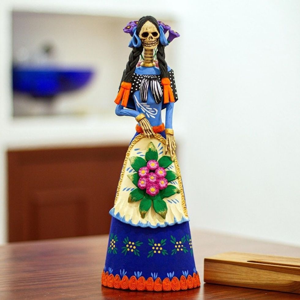 Hand Painted Ceramic Catrina Statuette 'La Catrina Maria'