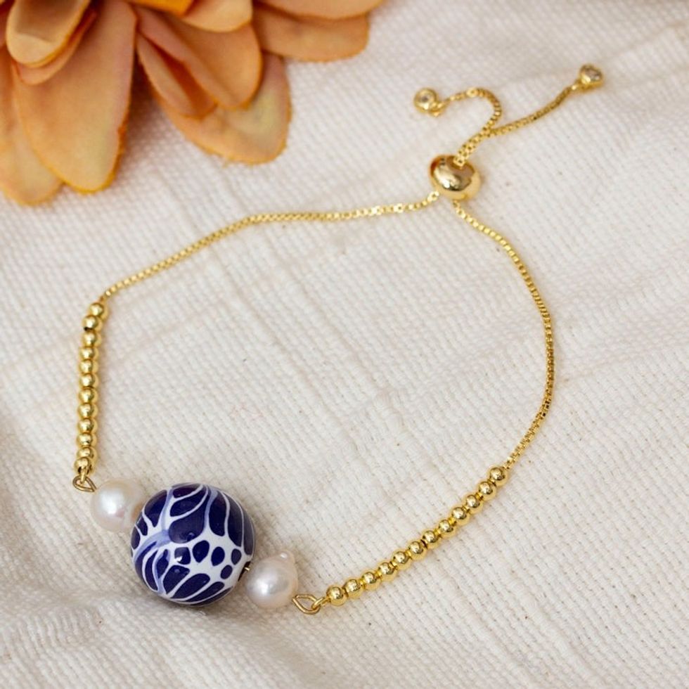 Gold-Plated Pearl and Talavera Ceramic Pendant Bracelet 'Oceanic Class'